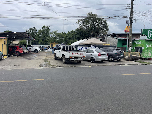 La Base Car Wash