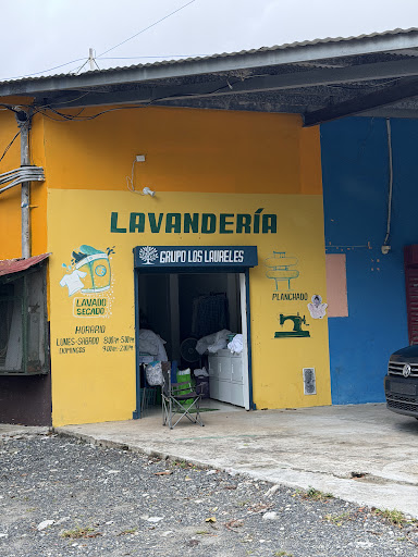 Lavanderia G. Los Laureles