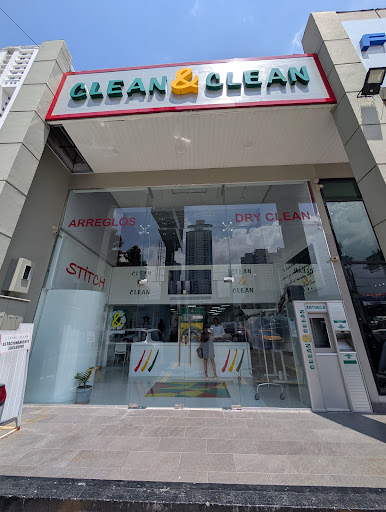 Clean & Clean - Calle 50
