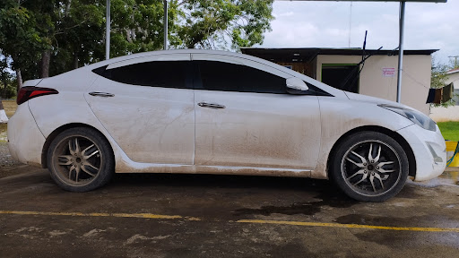Car wash Nicole